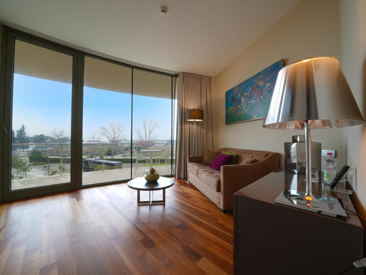 Tower Plaza Hotell